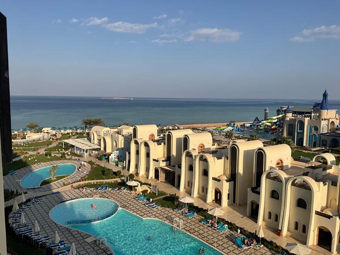 luxury 2 bedroom apartment in Gravity Resort, Sahl Hasheesh, Hurghada